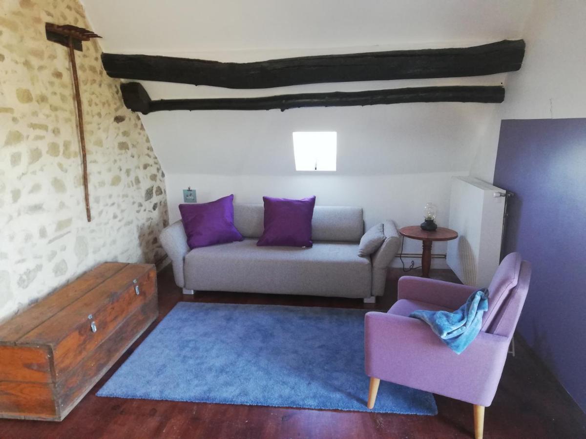 Le Monticule Bed & Breakfast Tardes Bagian luar foto