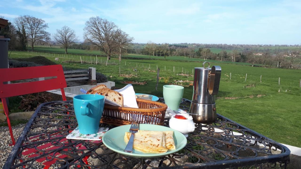 Le Monticule Bed & Breakfast Tardes Bagian luar foto